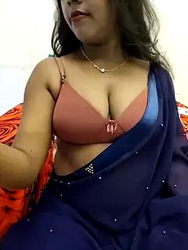 Hot_Rossyy from StripChat is Freechat