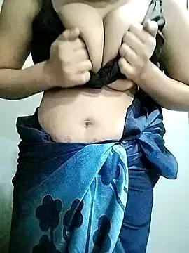 Hottestgirll from StripChat is Freechat