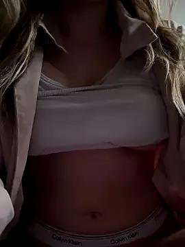 HottieBobi from StripChat is Freechat