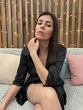 Unleash your urge for fetish cams livestreamers with our pick of steaming hot models, versed in the art of seduction and indulgence.