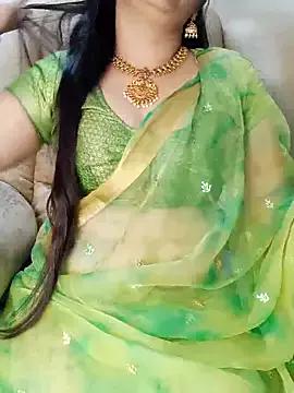 Housewife_Telugu from StripChat is Freechat