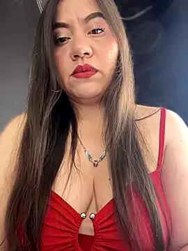 Unleash your urge for fetish cams livestreamers with our pick of steaming hot models, versed in the art of seduction and indulgence.