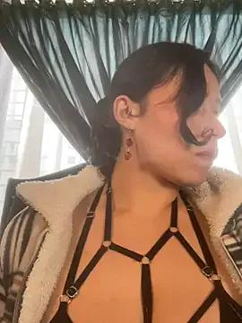 Unleash your urge for fetish cams livestreamers with our pick of steaming hot models, versed in the art of seduction and indulgence.