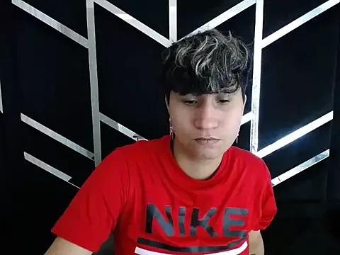 Unleash your urge for fetish cams livestreamers with our pick of steaming hot models, versed in the art of seduction and indulgence.