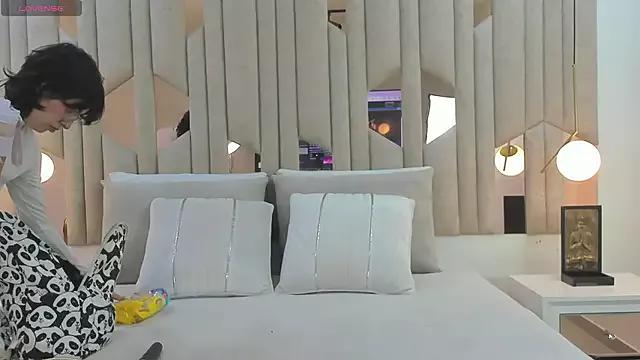 Im_Molly_Angel from StripChat is Freechat