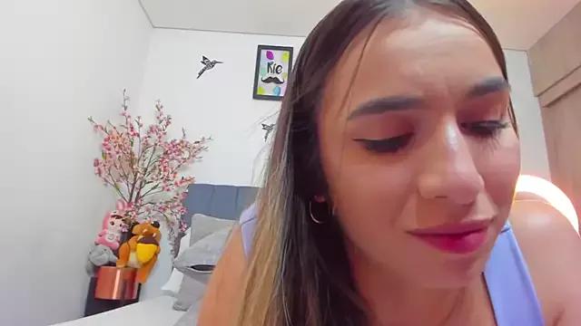 Unleash your urge for fetish cams livestreamers with our pick of steaming hot models, versed in the art of seduction and indulgence.