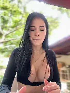 Unleash your urge for fetish cams livestreamers with our pick of steaming hot models, versed in the art of seduction and indulgence.