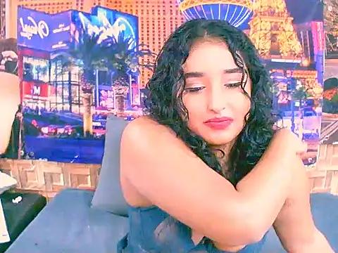 Unleash your urge for fetish cams livestreamers with our pick of steaming hot models, versed in the art of seduction and indulgence.