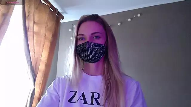 Iris_lave from StripChat is Freechat