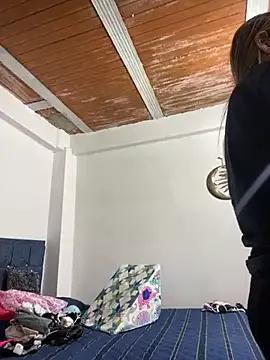 Unleash your urge for fetish cams livestreamers with our pick of steaming hot models, versed in the art of seduction and indulgence.