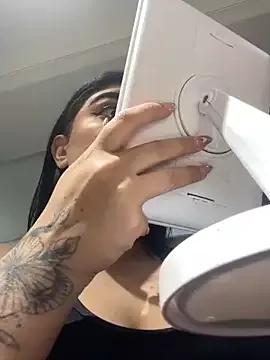 Unleash your urge for fetish cams livestreamers with our pick of steaming hot models, versed in the art of seduction and indulgence.