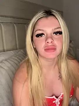 Irish_BarbieMilfx from StripChat is Freechat
