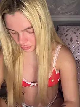 Irish_BarbieX from StripChat is Freechat