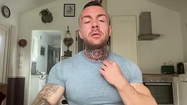irishdaddyxxl from StripChat is Freechat