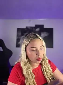 Unleash your urge for fetish cams livestreamers with our pick of steaming hot models, versed in the art of seduction and indulgence.