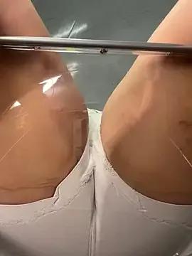 Unleash your urge for fetish cams livestreamers with our pick of steaming hot models, versed in the art of seduction and indulgence.