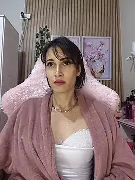 Photos of Irresistible24 from StripChat is Freechat