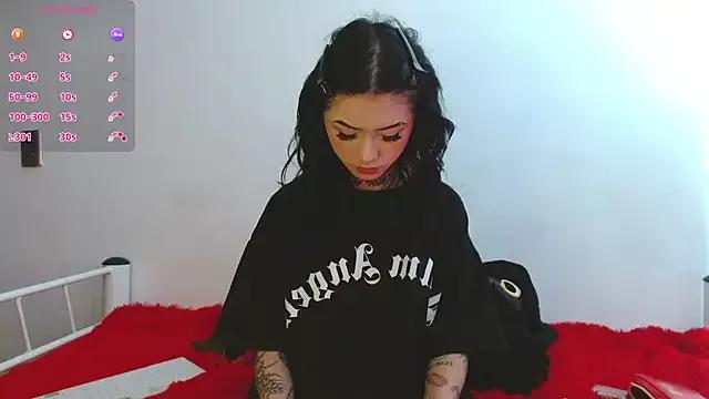 Isabella__dark from StripChat is Freechat