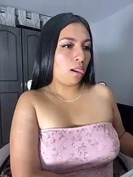 Issa_Santana from StripChat is Freechat