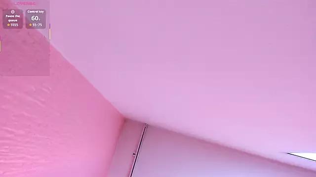 IssabellaEvans from StripChat is Freechat