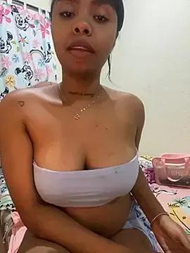 Itanny from StripChat is Freechat