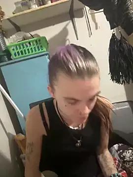 Photos of ittybittymeryssa from StripChat is Freechat