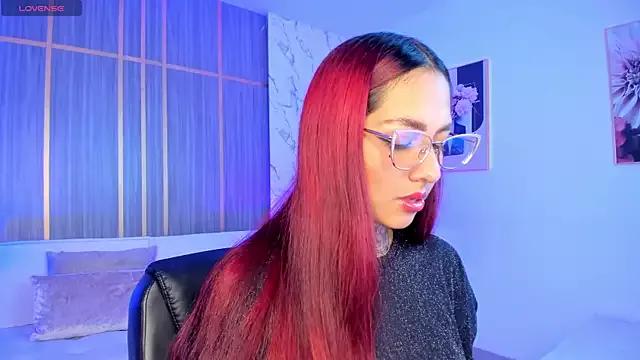 IvonneWillows from StripChat is Freechat