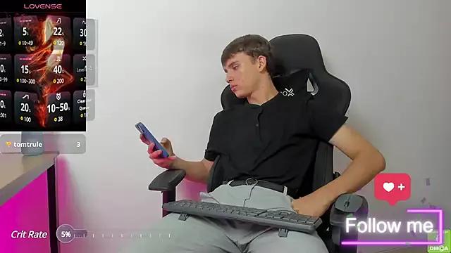 jackson_millers from StripChat is Freechat