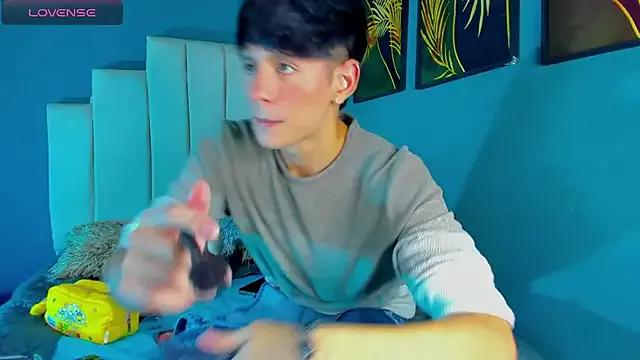 Jacob_hans from StripChat is Freechat