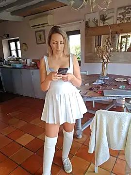 Unleash your urge for fetish cams livestreamers with our pick of steaming hot models, versed in the art of seduction and indulgence.