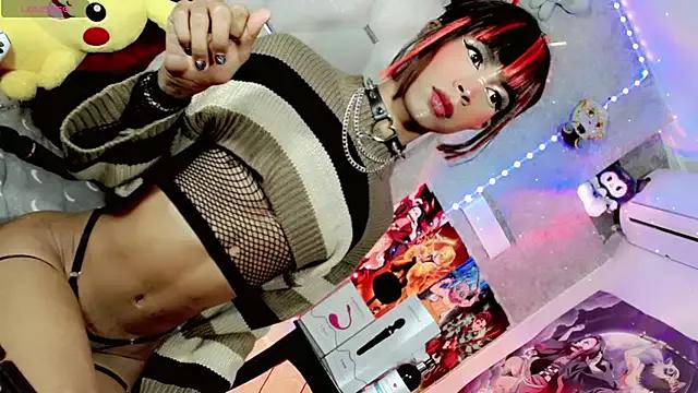 Unleash your urge for fetish cams livestreamers with our pick of steaming hot models, versed in the art of seduction and indulgence.