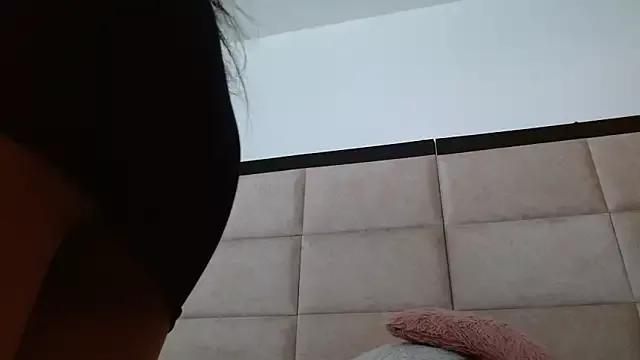 JadeJolsonn from StripChat is Freechat