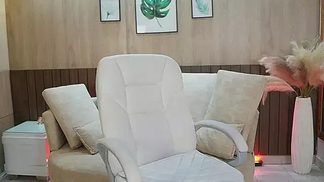 JadeSummerr from StripChat is Freechat