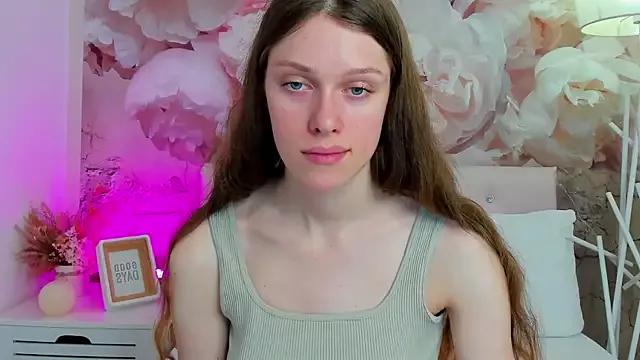 JaneBrowni from StripChat is Freechat