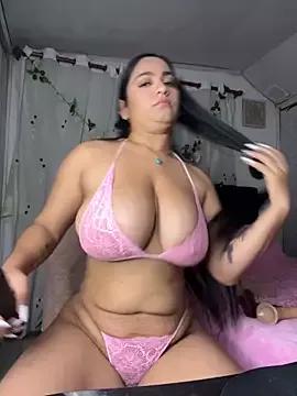 Unleash your urge for fetish cams livestreamers with our pick of steaming hot models, versed in the art of seduction and indulgence.