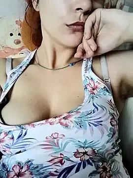 Jenevaonlovex from StripChat is Freechat