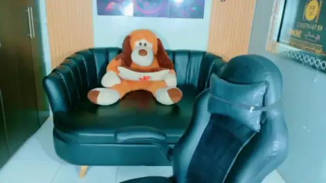 Jenna_Flor from StripChat is Freechat