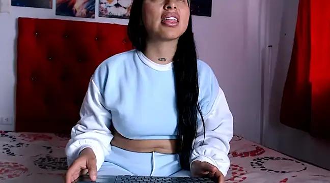 Unleash your urge for fetish cams livestreamers with our pick of steaming hot models, versed in the art of seduction and indulgence.
