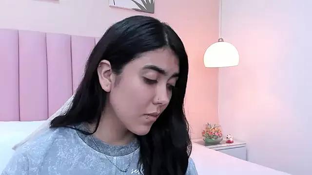 Jessica_torres from StripChat is Freechat
