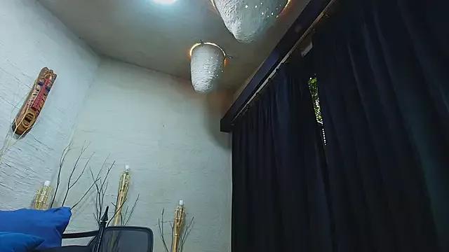 JhonnyWill20 from StripChat is Freechat