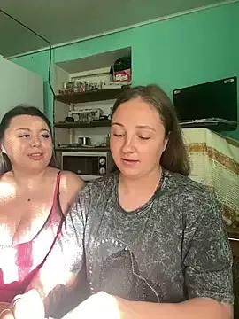 Unleash your urge for fetish cams livestreamers with our pick of steaming hot models, versed in the art of seduction and indulgence.
