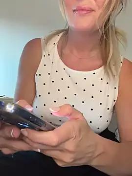 Photos of Jodi-Sands from StripChat is Freechat