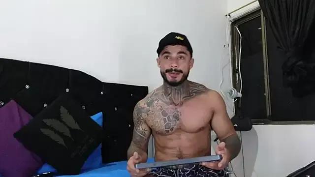 Unleash your urge for fetish cams livestreamers with our pick of steaming hot models, versed in the art of seduction and indulgence.