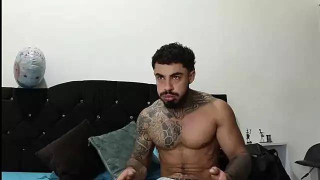 Unleash your urge for fetish cams livestreamers with our pick of steaming hot models, versed in the art of seduction and indulgence.