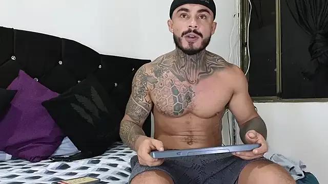 Unleash your urge for fetish cams livestreamers with our pick of steaming hot models, versed in the art of seduction and indulgence.