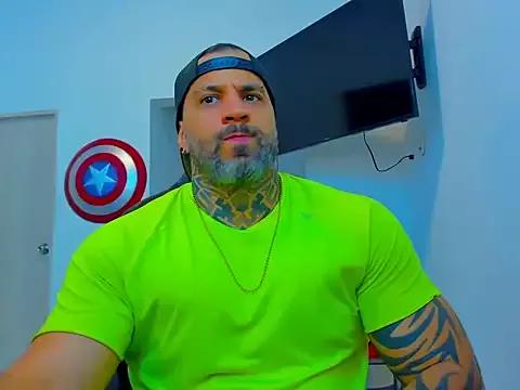 Unleash your urge for fetish cams livestreamers with our pick of steaming hot models, versed in the art of seduction and indulgence.