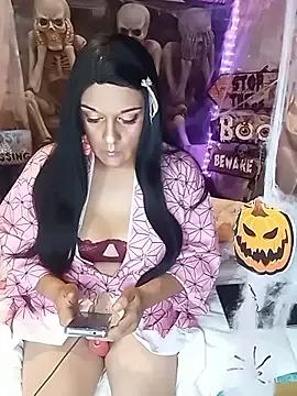 Unleash your urge for fetish cams livestreamers with our pick of steaming hot models, versed in the art of seduction and indulgence.