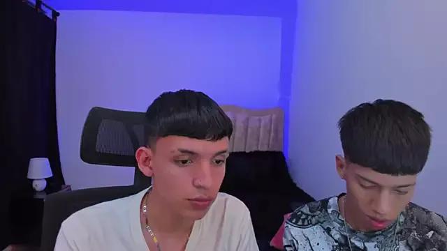 Unleash your urge for fetish cams livestreamers with our pick of steaming hot models, versed in the art of seduction and indulgence.