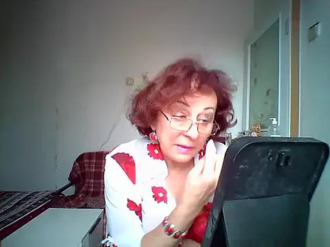 Julia54391 from StripChat is Freechat