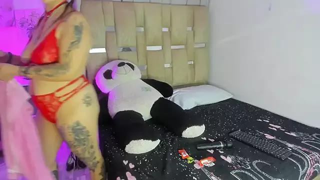 JulianaCarter from StripChat is Freechat